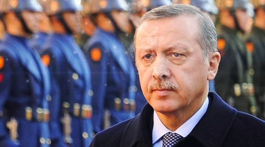 استقالة مستشار الرئيس أوردوغان بعد اتهامات له بالفساد