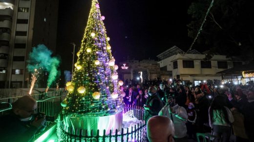 مسيحيو غزة يشتكون .. السلطات  الإسرائيلية تفرق العائلات في عيد الميلاد
